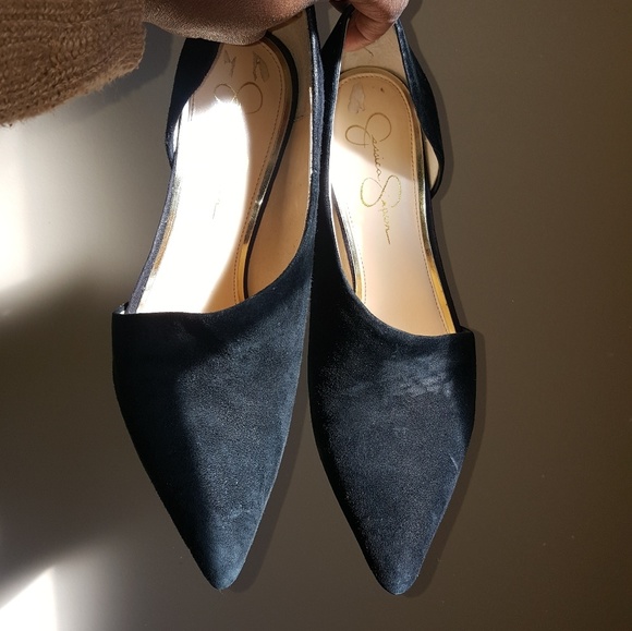 Shoes - Picture 2 of 4